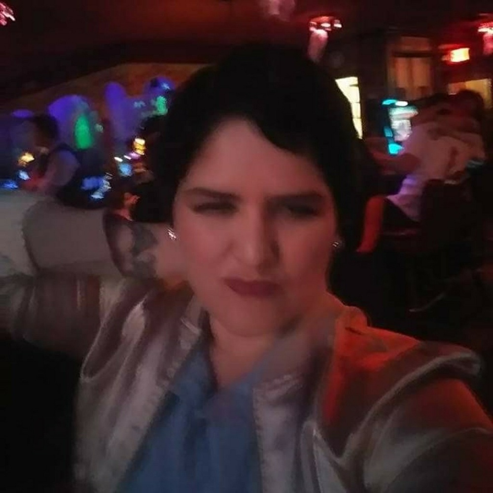 Meet your Posher, Jasmine